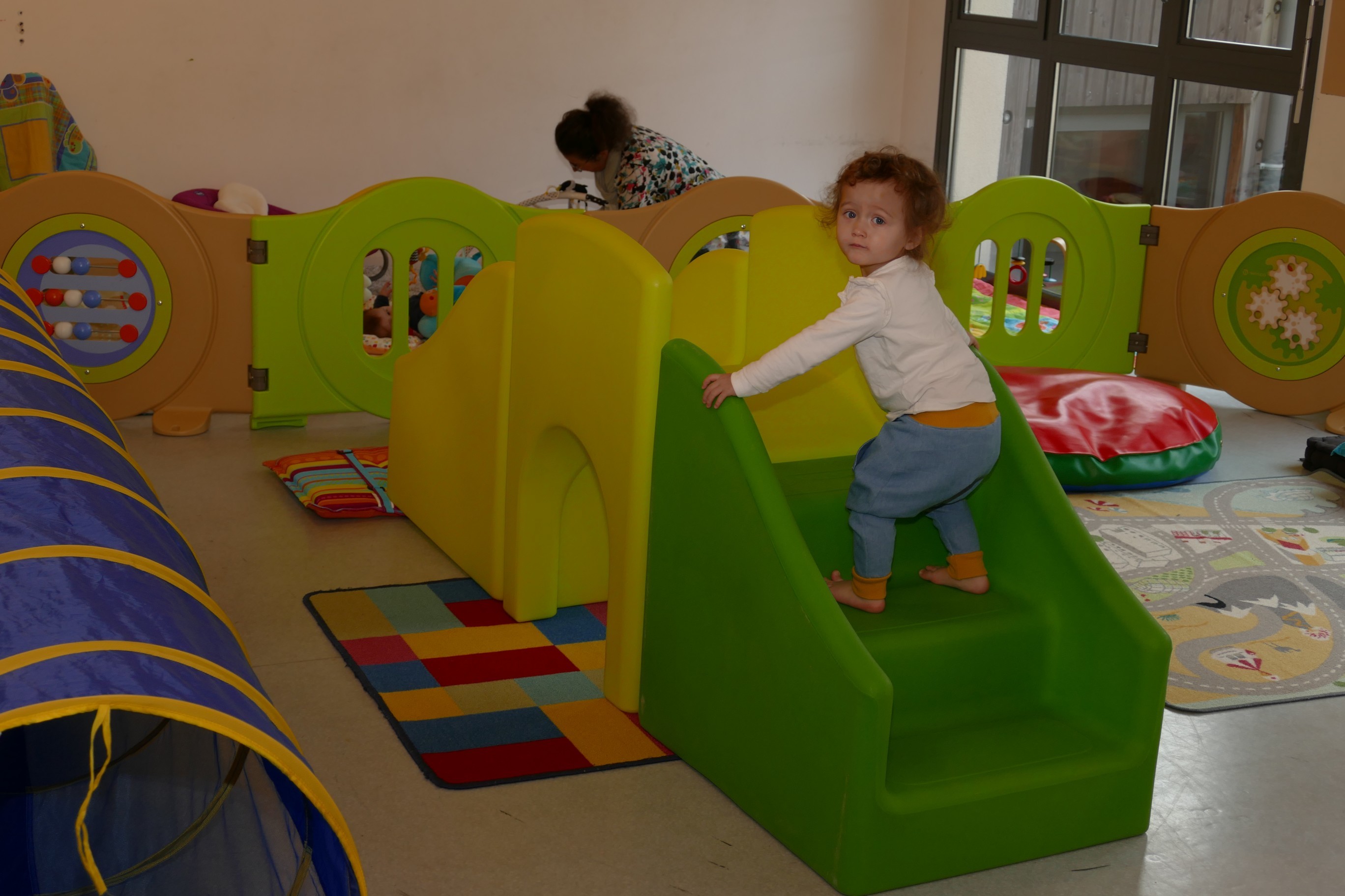 Le toboggan est à l'intérieur